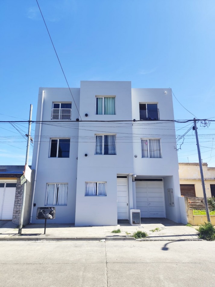 DEPTO 1 DORMITORIO CON COCHERA