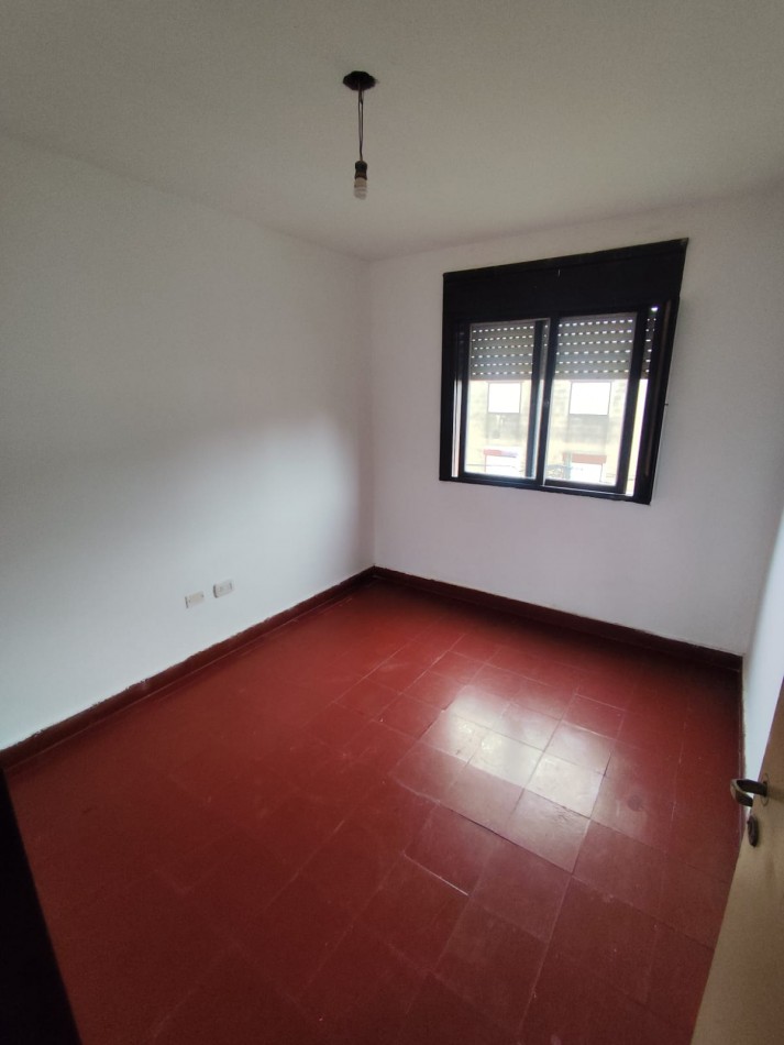 DEPTO EN BARRIO AMPARO CASTRO