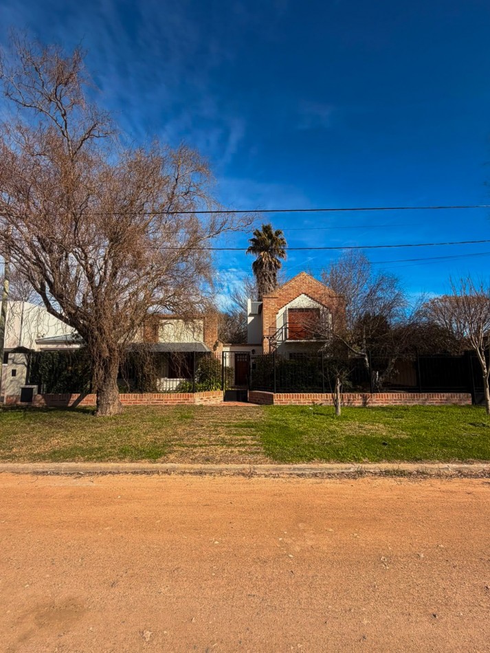 HERMOSA CASA EN SAN VICENTE