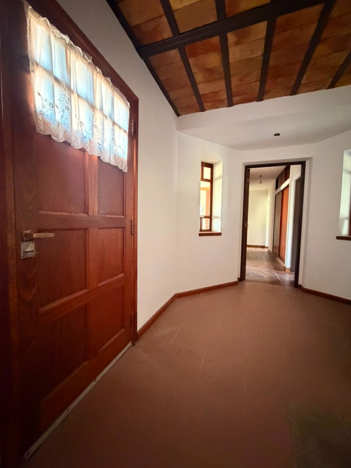 HERMOSA CASA EN SAN VICENTE
