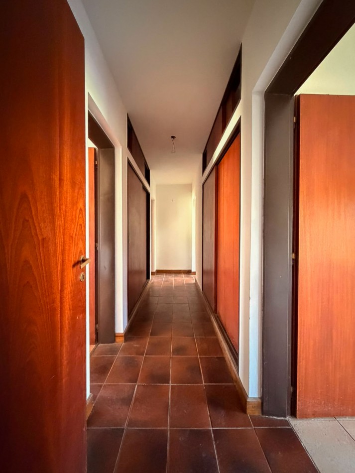 HERMOSA CASA EN SAN VICENTE