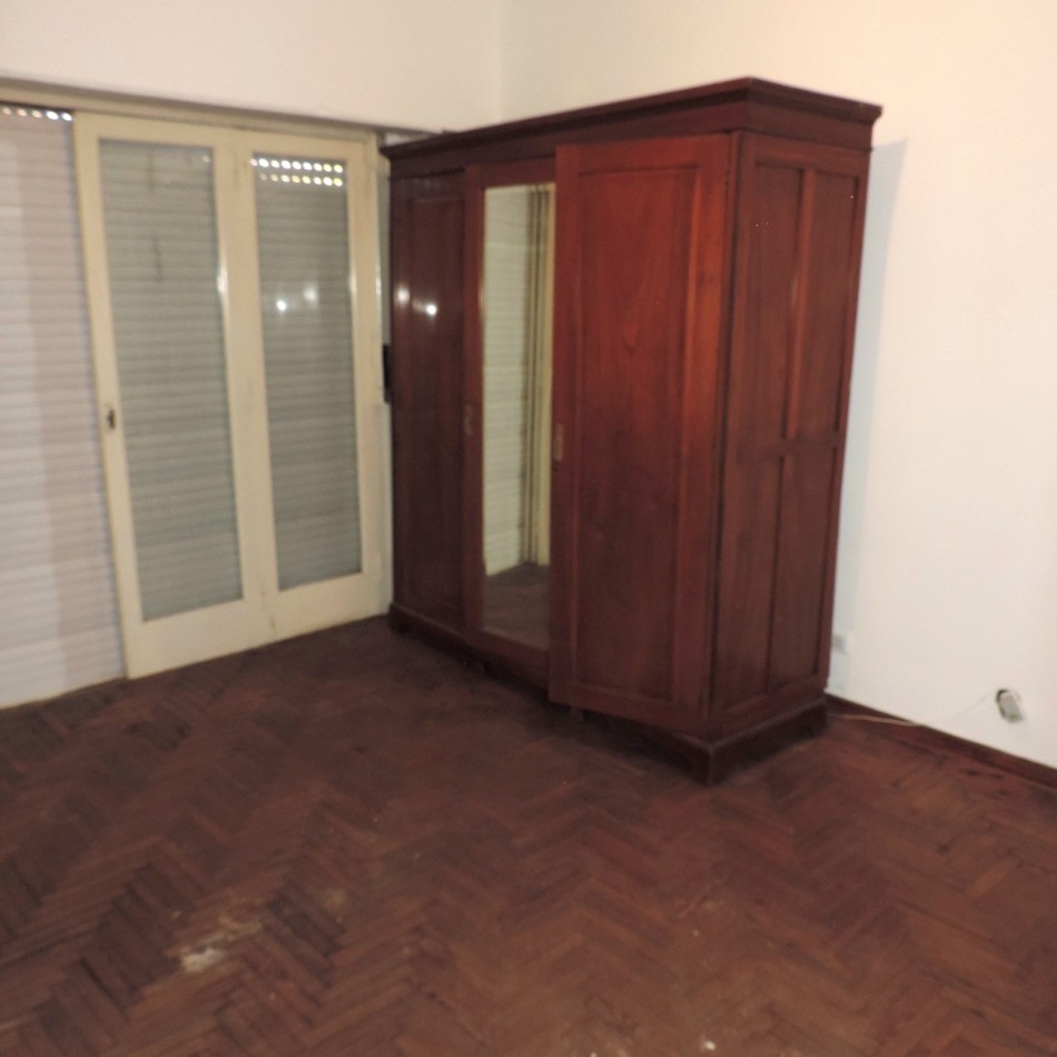 CASA EN MICROCENTRO