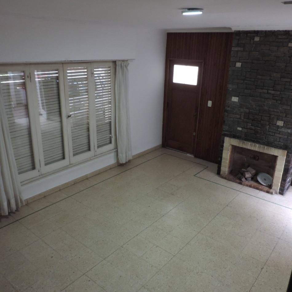 CASA EN MICROCENTRO