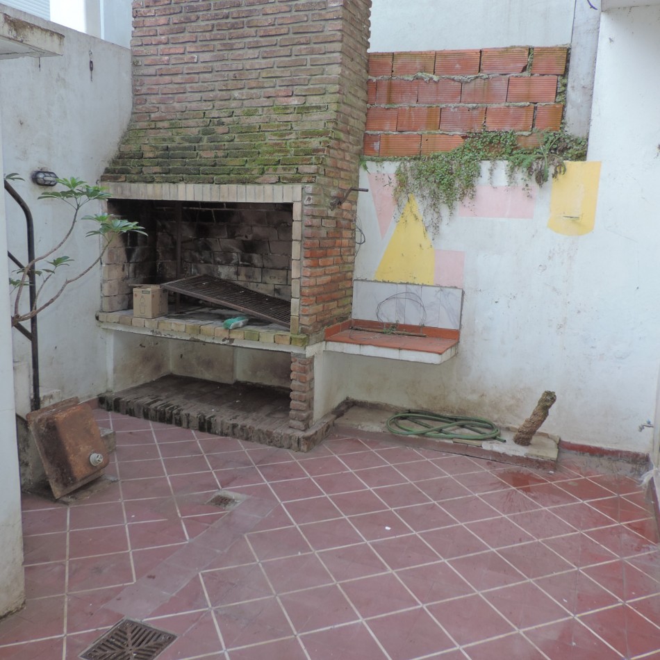 CASA EN MICROCENTRO